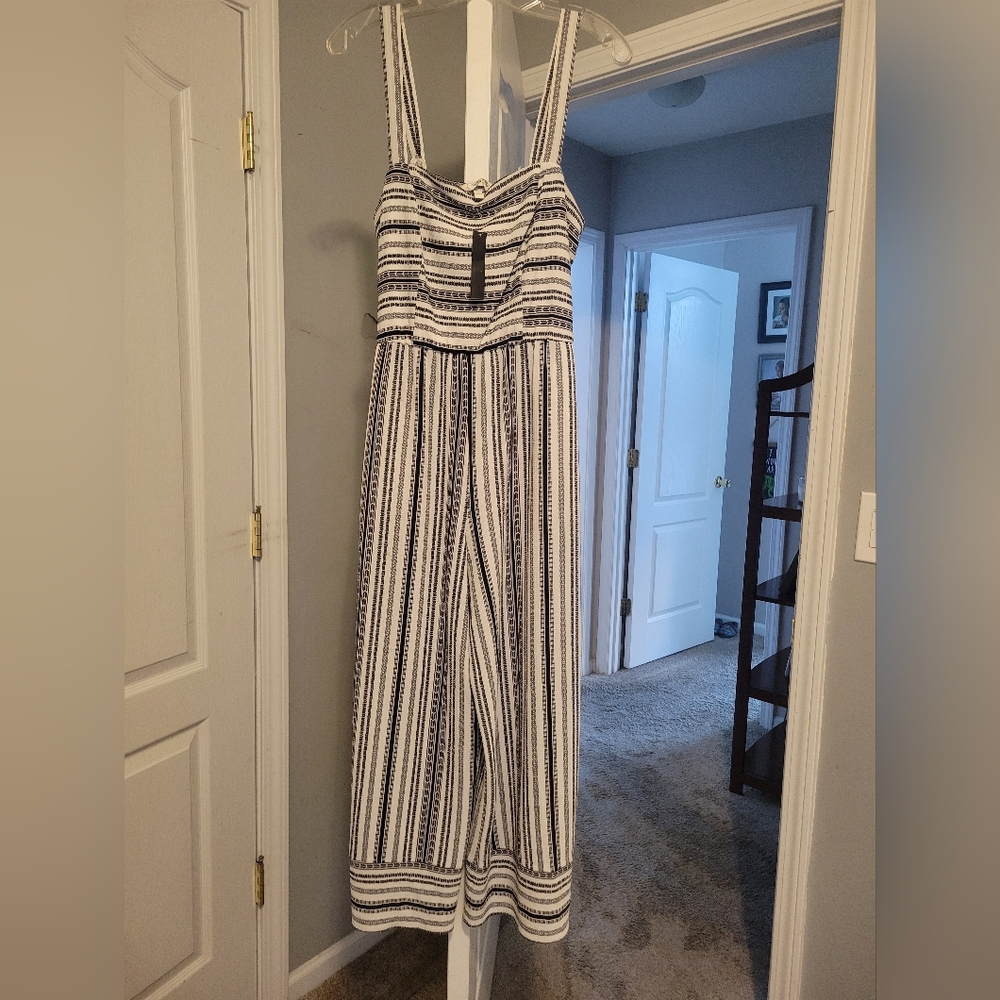 Speechless size L black and white wide leg Jumpsuit